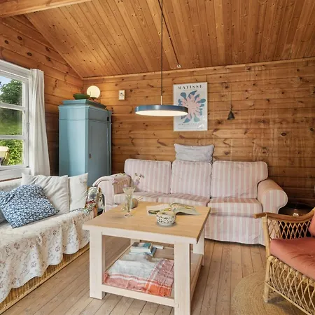 Dorthie - 1-7km From The Sea By Interhome 克内贝尔